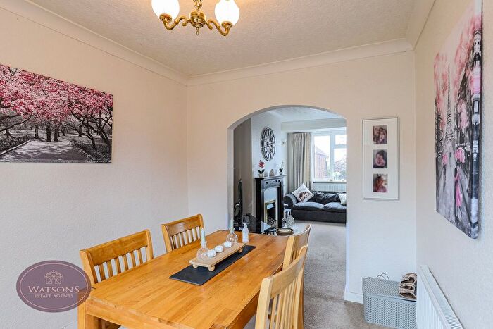 3 Bedroom Semi-detached House For Sale In Grange View, Eastwood, Nottingham, NG16