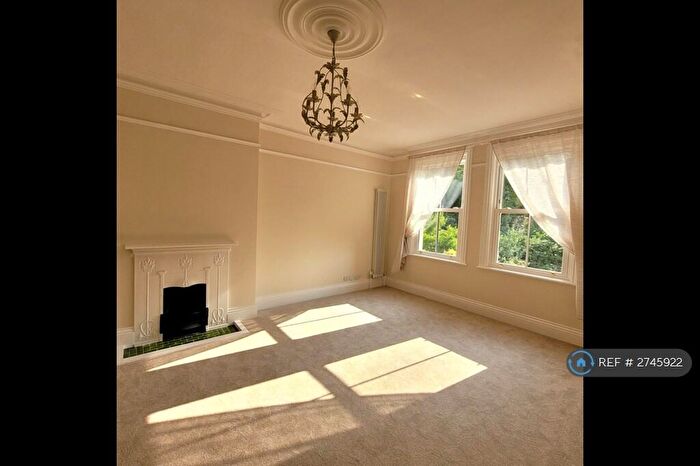 2 Bedroom Flat To Rent In Trinity Road, Folkestone, CT20