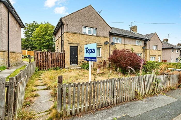 3 Bedroom Terraced House For Sale In Ashenhurst Rise, Huddersfield, HD4