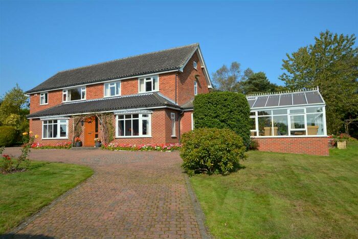5 Bedroom Detached House For Sale In Norton Disney Lodge. Norton Disney, LN6