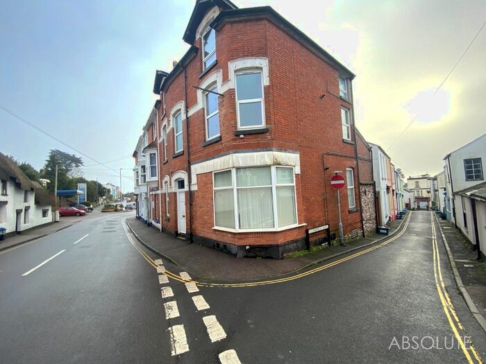 1 Bedroom Flat To Rent In Iddesleigh Terrace, Dawlish, Devon EX7