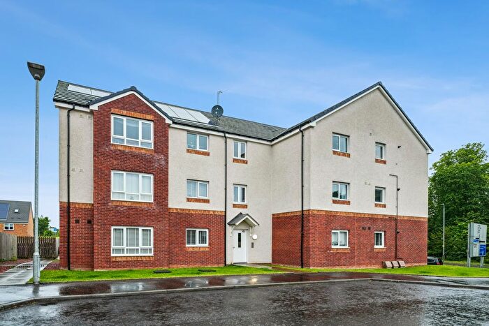 2 Bedroom Flat To Rent In Premium Gate, Cowglen, Glasgow, G43