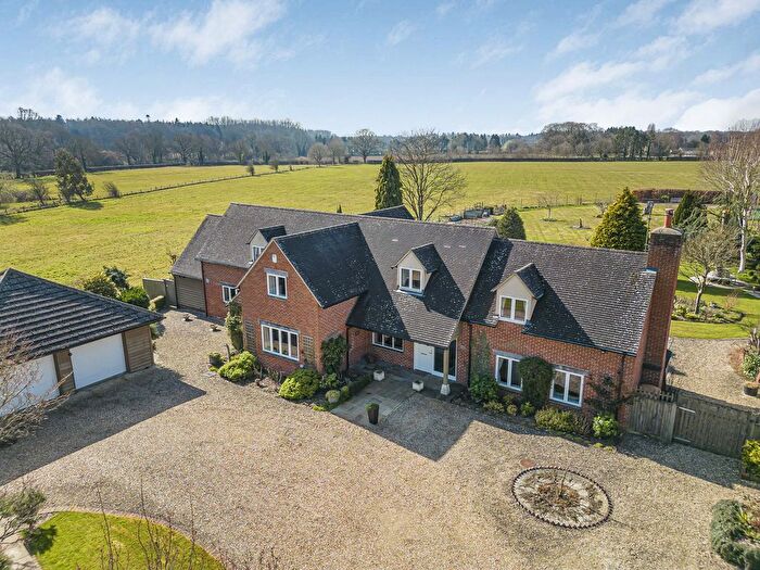 5 Bedroom Detached House For Sale In Netherton Road, Appleton, OX13