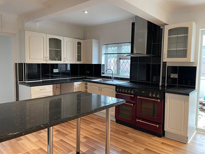 4 Bedroom House To Rent In Biggins Wood Road, Cheriton, CT19