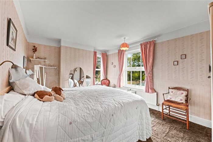 4 Bedroom Detached House For Sale In Lower Kirklington Road, Southwell, Nottinghamshire, NG25