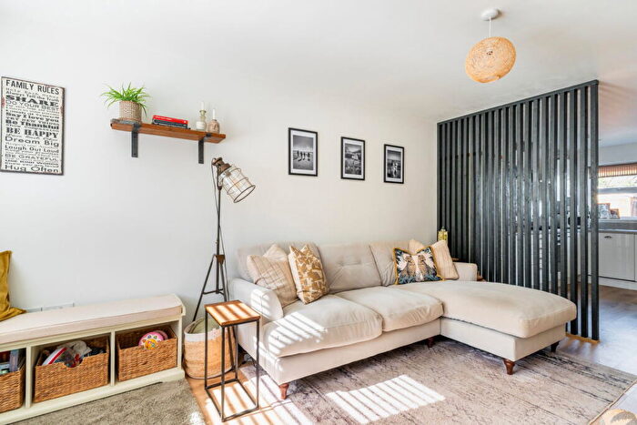 3 Bedroom End Of Terrace House For Sale In Ackland Close, Bideford, EX39