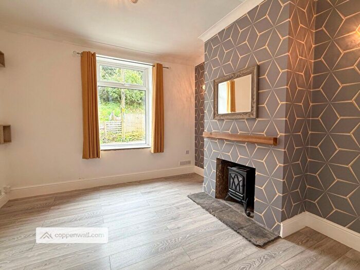2 Bedroom End Terrace House For Sale In Lee Road, Bacup, Rossendale, OL13