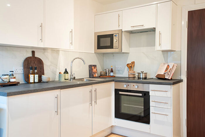 1 Bedroom Apartment To Rent In Apt, Portland Place #, LS6