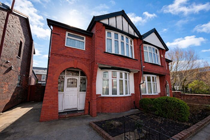 3 Bedroom Semi Detached House For Sale In Hornby Road, Stretford, M32