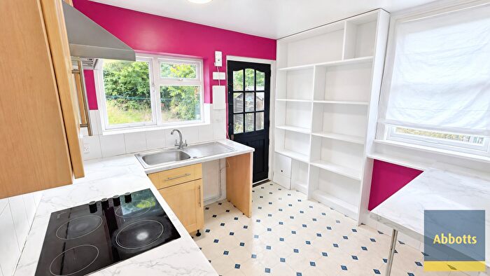 1 Bedroom Flat To Rent In Willoughby Road, Ipswich, IP2