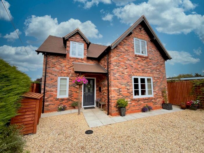 3 Bedroom Detached House For Sale In Limekiln Lane, Lilleshall, Newport, TF10