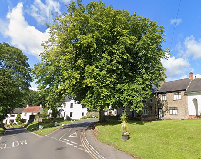 2 Bedroom Cottage To Rent In The Green, Hartlepool, TS27