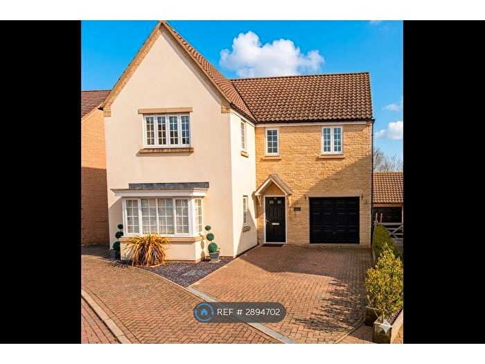 4 Bedroom Detached House To Rent In Oak Lane, Peterborough, PE8