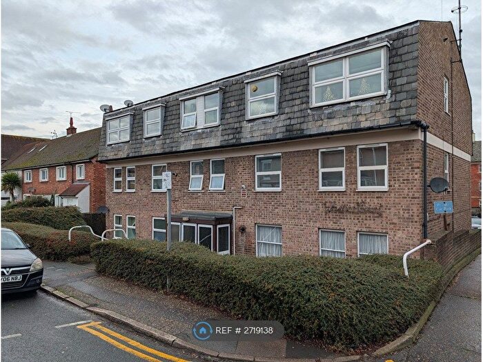 2 Bedroom Flat To Rent In Lower Anchor Street, Chelmsford, CM2