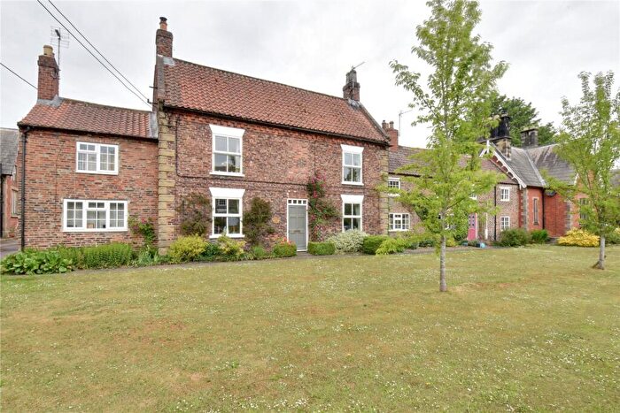 4 Bedroom House For Sale In Newby Wiske, Northallerton, North Yorkshire, DL7