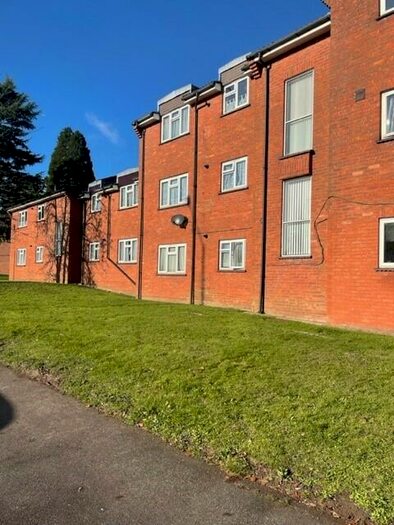 1 Bedroom Apartment To Rent In Applefield, Amersham, HP7
