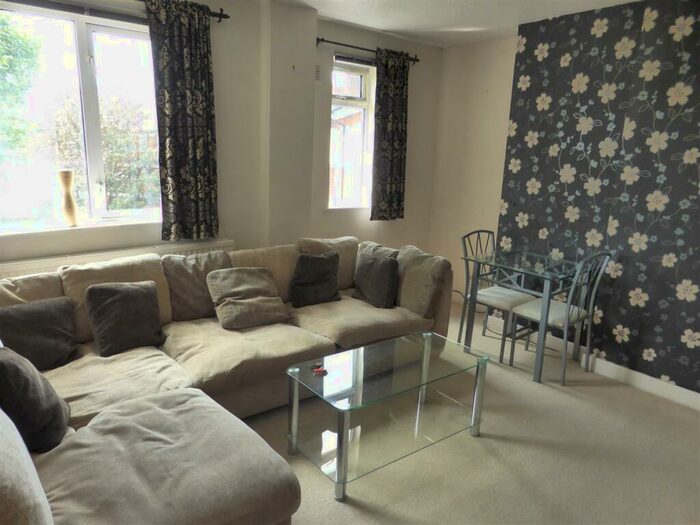 2 Bedroom Apartment To Rent In Redmires Court, St James` Park, Eccles New Road, M5