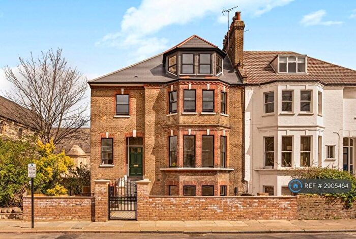2 Bedroom Flat To Rent In Hillmarton Road, London, N7