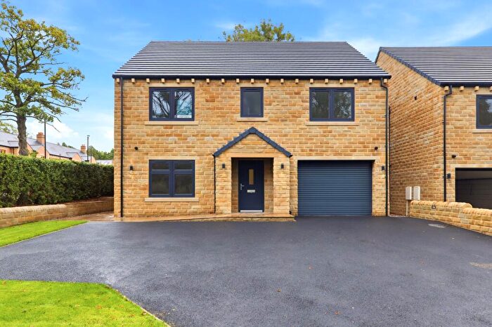 5 Bedroom Detached House For Sale In Bradford Road, Birkenshaw, BD11