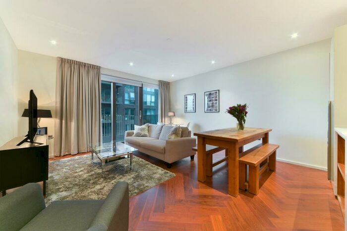 2 Bedroom Flat To Rent In Capital Building, Embassy Gardens, London, SW11