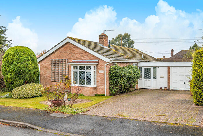 3 Bedroom Bungalow For Sale In Links Way, Bookham, Surrey, KT23