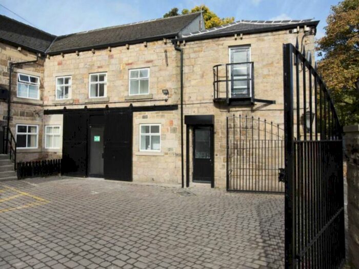 1 Bedroom Flat To Rent In Rivermill Court, Sandford Place, Leeds, LS5