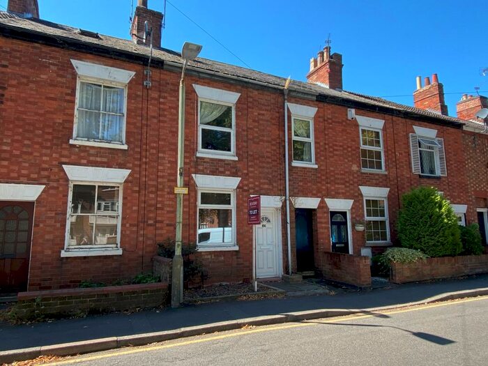 2 Bedroom Terraced House To Rent In Victoria Street, Loughborough, LE11