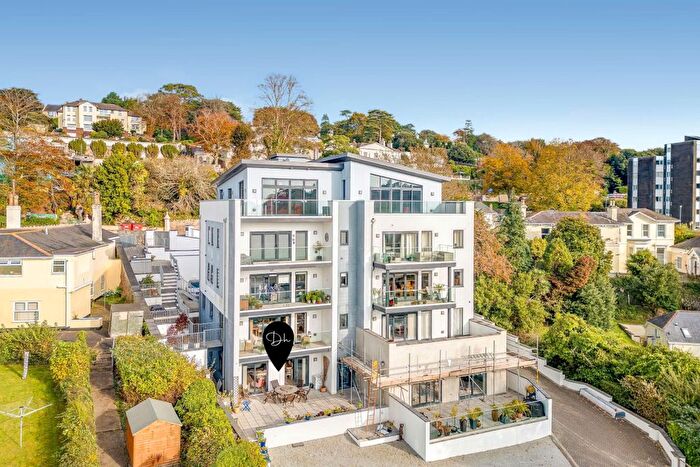 2 Bedroom Flat For Sale In Spa Villa, Wellswood, Torquay, TQ1