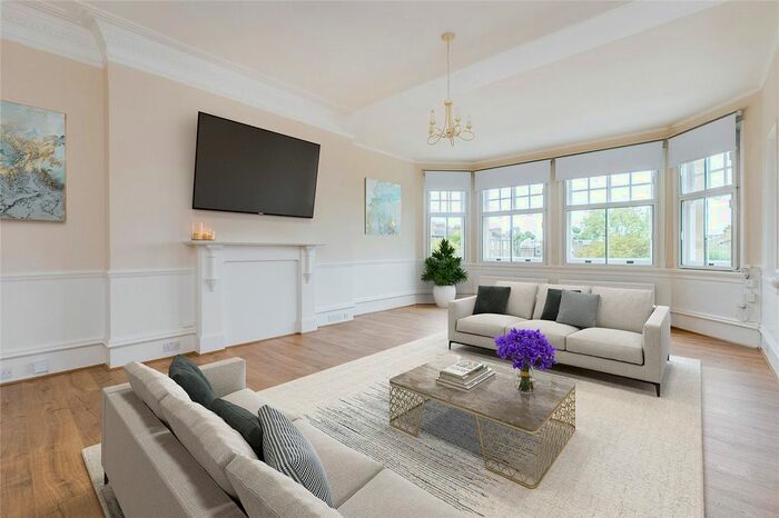 3 Bedroom Flat To Rent In Earls Court Road, Earls Court, London, SW5