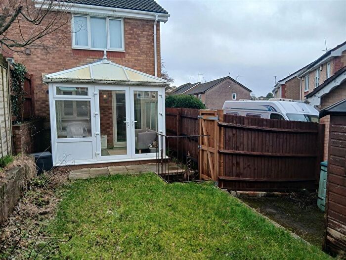 2 Bedroom Semi-Detached House For Sale In Clos Cwm Garw, Caerphilly, CF83