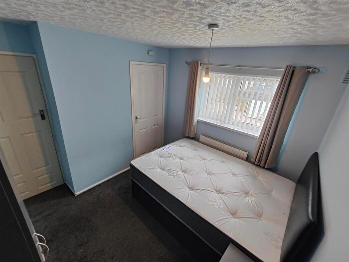 5 Bedroom Semi-Detached House To Rent In Pepper Street, Silverdale, Newcastle-Under-Lyme, ST5