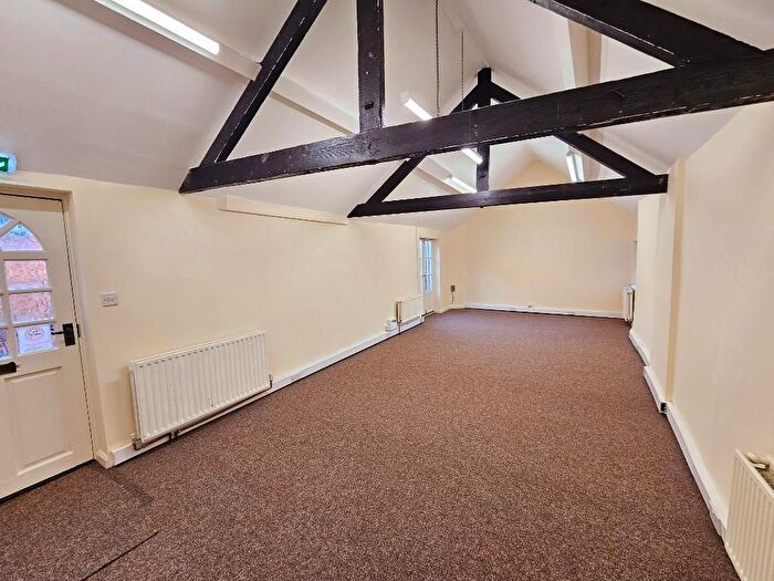 4 Bedroom Property To Rent In Market Hill, Rothwell, Northants, NN14