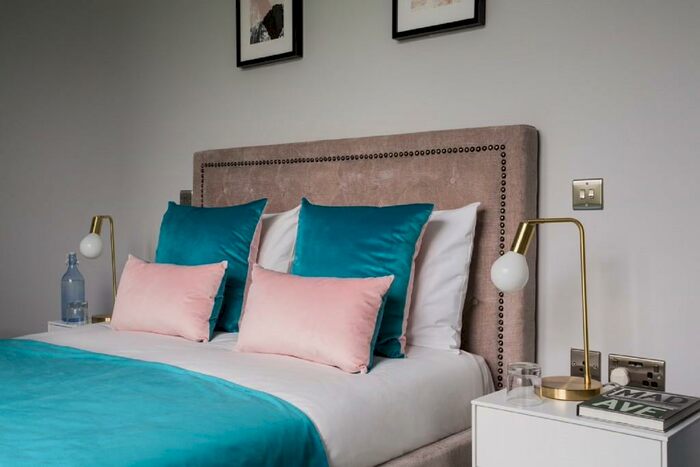 2 Bedroom Flat To Rent In Alexandra Road, Farnborough, Hampshire, GU14