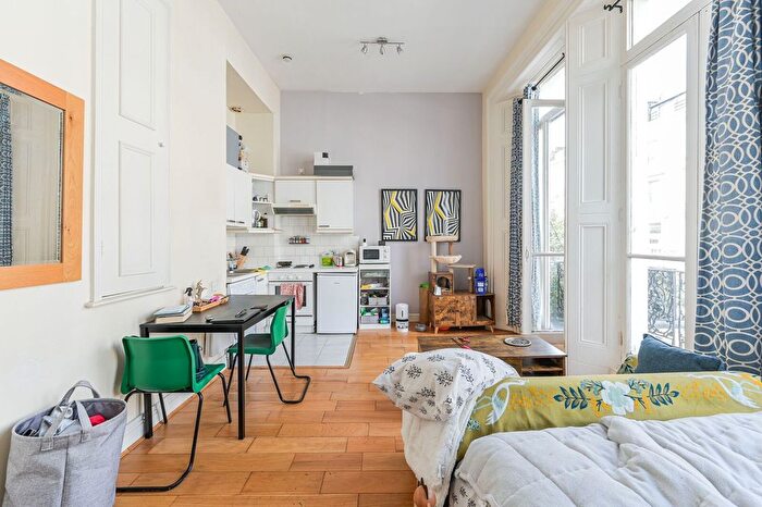 Studio To Rent In South Kensington, London, SW5