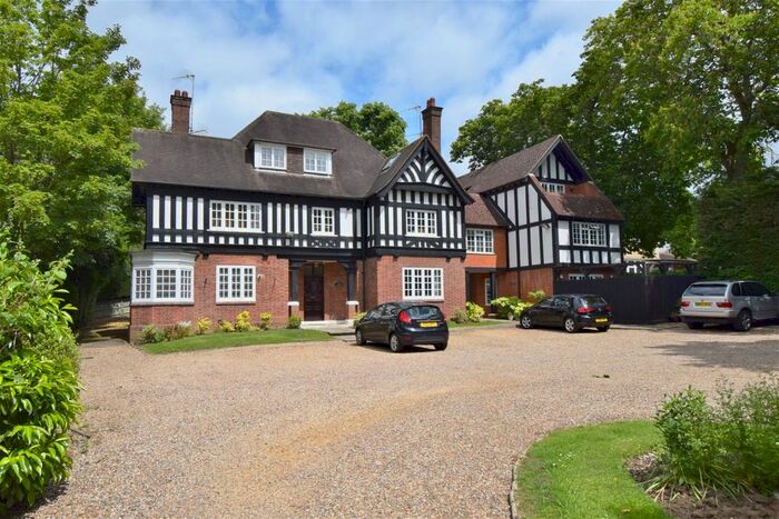 1 Bedroom Flat To Rent In Frithwood Avenue, Northwood, HA6