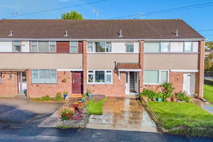 3 Bedroom Terraced House For Sale In Fenshurst Gardens, Long Ashton, BS41