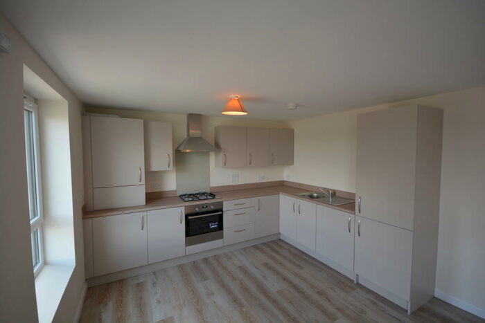 2 Bedroom Flat To Rent In Drummossie Road, Inverness, IV2