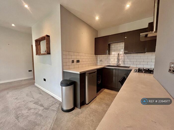 2 Bedroom Flat To Rent In Goldstone Villas, Hove, BN3