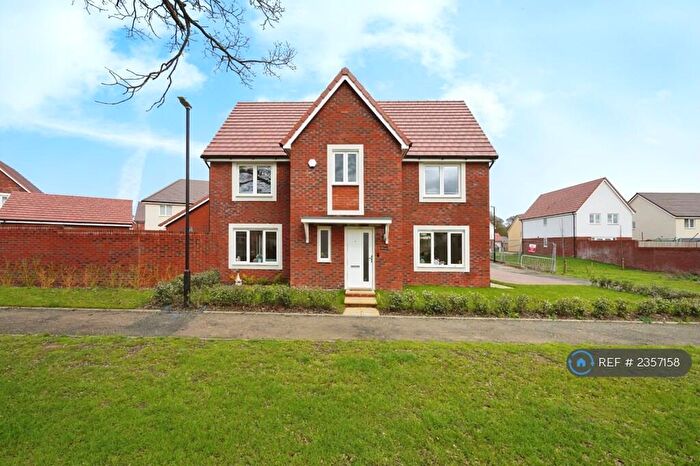 4 Bedroom Detached House To Rent In Eastlake, Swindon, SN25