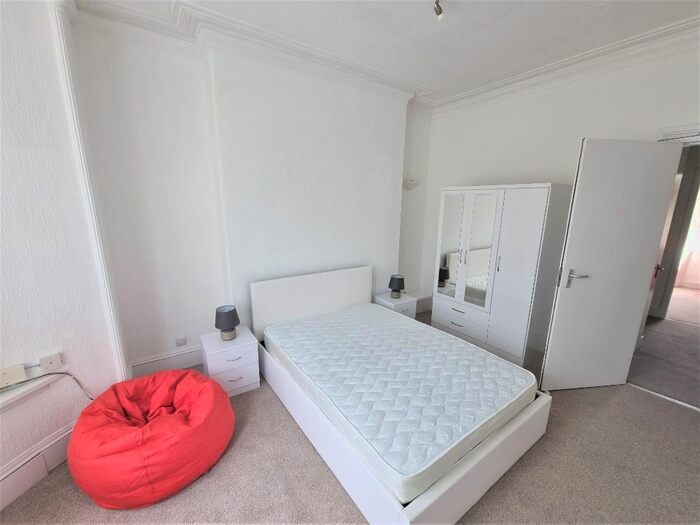 4 Bedroom Flat To Rent In Erskine Street, Aberdeen, AB24