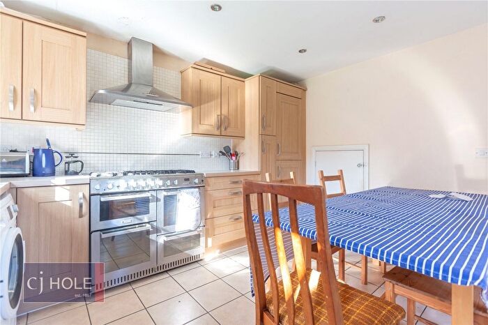 4 Bedroom Terraced House To Rent In Amis Walk, Horfield, Bristol, BS7