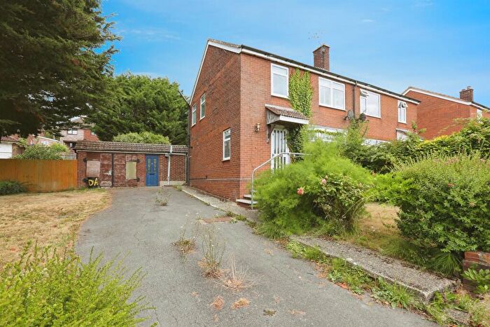 3 Bedroom Semi Detached House For Sale In Shears Road, Bishopstoke, Eastleigh, SO50