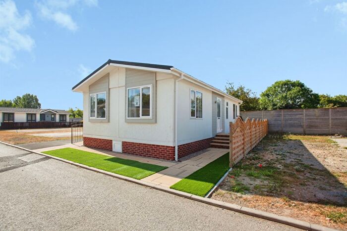 2 Bedroom Park Home For Sale In Station Road, Mexborough, S64