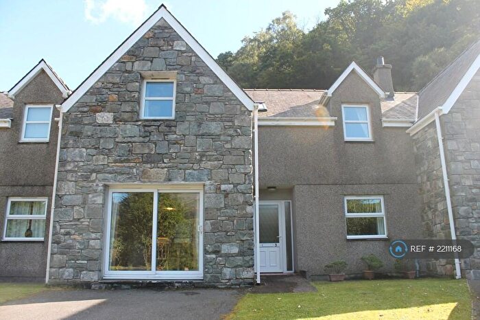 3 Bedroom Terraced House To Rent In Coed Camlyn, Gwynedd, LL41