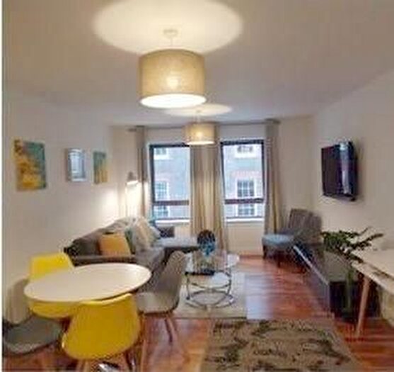 2 Bedroom Flat To Rent In Craven Street, London, WC2N