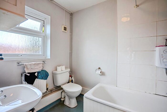 3 Bedroom End Of Terrace House For Sale In Hinton Crescent, Hereford, HR2