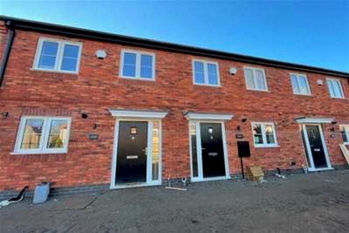 2 Bedroom House To Rent In Birmingham Road, Ansley, CV10