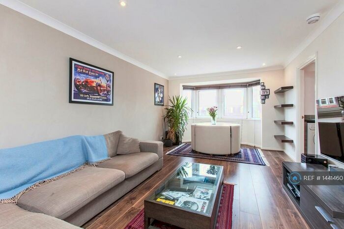 2 Bedroom Flat To Rent In Nightingale Court, London, N4