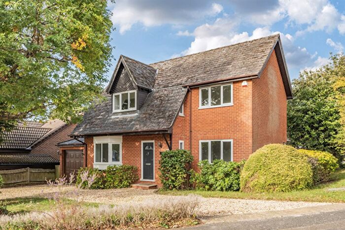 4 Bedroom Detached House For Sale In Postern Green, Enfield, EN2