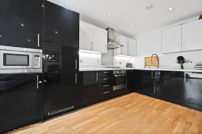 3 Bedroom Maisonette To Rent In Zodiac Close, London, HA8